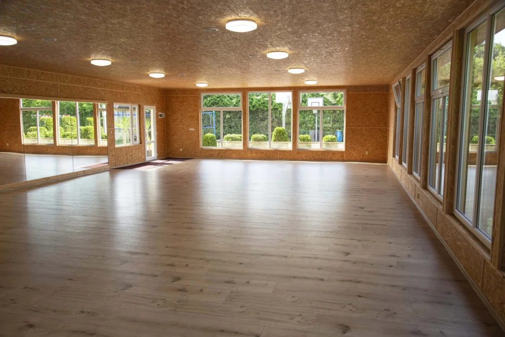 _KAZ1932m_compressed